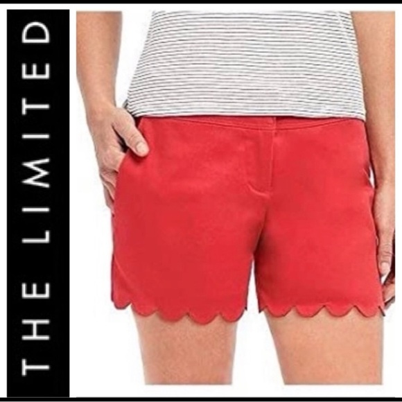 NWT! The Limited Red Scarlet Scalloped
Tailored Shorts Size 14 - Picture 1 of 15